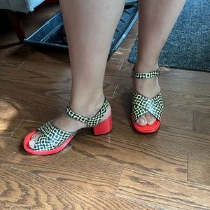 Vintage style limited edition Clark’s Orla Kiely Sandals size 9.5 US